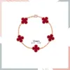 Бренд Charm High версия ван Clover Bracelet Женский белый Fritillaria 18k Rose Gold Red Agate прямо с логотипом IBK8