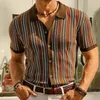 Streetwear Mens abbigliamento da uomo Summer Shortsleeved Babbel Casual Knit Shirt Cardigan Tops Vintage Jacquard Stripled Shirts 240401
