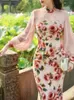 Abiti casual 2024 Stile cinese primaverile Retro Elegante abito rosa rosa Vintage Cheongsam Midi French Hollow Out Party Vestidos