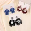 Boucles d'oreilles en peluche 1pair Baseball charmes étalons de boucle d'oreille créative sport acrylique artisan