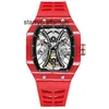 Les hommes regardent des montres-bracelets Skeleton Carbon Man Tourbillon