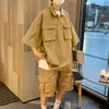 Harajuku 2 pezzi set di uomini abbigliamento in giappone in stile giapponese pantaloncini estivi set abiti casual sciolta 240411