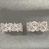Os 20 padrão geométrico de moda mais vendidos do designer escavados anéis multicoloridos embutidos de diamante, adequados para jóias de alta qualidade femininas