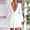 Robes décontractées 2024 Automne blanc pour femmes Deep V Neck Neck Long Manche à volants Ruffled une robe de ligne plus taille Boho Holiday Robe