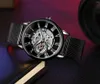 Armbandsur Forsining Classic Retro Mechanical Watches Luminous Hands Luxury Skeleton Watch for Men Black Mesh rostfritt stål Rem klocka