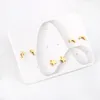 Boucles d'oreilles Stud Moon Star Females Set à la tendance des cadeaux de bijoux Aretes de Mujer pour les filles 2024 Couleur en or jaune