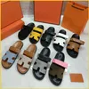 Chypre Sandals Tasarımcı Slaytlar Chypre Terlik Kürk Shearling Deri Plaj Klasik Düz Sandals Lüks Bulanık Peluş Pul Pul Turuncu Kırmızı Kadınlar Yaz Boyutu 35-45