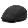 Berety jesienne i zimowe męskie beret ciepłe ochronne ucha Tweed Cap Sunshade Cotton Cap Otgokowa czapka Old Man Cap Malarze Cap D240417