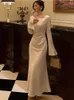 Casual Dresses Long Flare Sleeve White O Neck Satin Maxi Dress Women Elegant Bodycon Fishtail Spring Chic Lady Night Party Vestidos