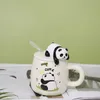 Tassen süßer Cartoon Panda Ceramics Becher 400ml mit Deckel und Löffel Kaffee Tassen Milk Tea Tassen Frühstück Tasse Getränkewaren Neuheiten Geschenke 240417