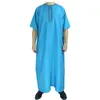 カジュアルポリエステルアラブの男子ローブラウンドネック半袖ファッション刺繍イスラムドレス