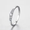 Cluster Rings Jialy Sparkling European CZ Simple S925 Sterling Silver Finger Ring Stapelde band voor vrouwen verjaardagsfeestje bruiloft sieraden