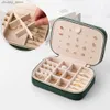 Accessori organizzatori di imballaggi DoubleLayer Velvet Travel Jewelry Box per donne ragazze Multifunzionali Custodia di stoccaggio Multifunzionale Gioielli con cerniera portatile o Y240423 AUIK