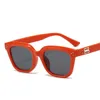 Lunettes de soleil Femmes de style coréen Forme carrée UV400 Men de protection Men de soleil Fashion Fashion Girls Trendy