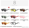 Solglasögon Fashion Square Women Vintage Solglasögon Retro Rivet Male Sun Glasses Luxury Brand Designer Lady Eyeglass Oculos de Sol