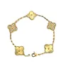 Brand charme van versão alta versão Fritillaria Bracelet Feminino Design de multidão a laser Rose Powder 18K Fashion Light Luxury Lote V