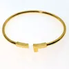 pulseira de diamante pulseira de pulseira de pulseira de tênis de tênis 14k Double T em forma de pulseira feminina designer de judeu para mulheres pulseira de bracelete de bracelete de ouro mulher