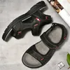 Sandalen Anti -Slip -Non -Männer -Ssndalia Home Slipperes Schuhe Schwarze Turnschuhe Sport saisonal luxo sapatos flatas tnis