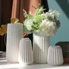 Semplice decorativo vaso ceramico secco fiore secco pianta vasi domestici vasi soggiorno decorazioni decorazioni decorazioni 240409