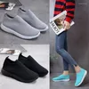 Chaussures décontractées pour les femmes 2024 baskets de haute qualité vulcanisées Slip on Flats Mineurs Plus taille 43 Walking Flat