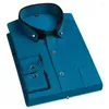 Herrklänningsskjortor i skjorta Elastisk borrspänne Långärmning för män Slim Passar Formell Plain Doble Collor Elegants Office kläder