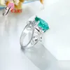 Cluster Rings Retro Design Women Green Crystal Party 925 Серебряные ювелирные украшения Стиль Стиль Винтаж для женщин