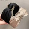 عصابات الرأس الصلبة النسيج الساتان وشاح الشعر فرقة Hairband for Women Girl Korea Rhinestonsbands إكسسوارات الموضة Y240417