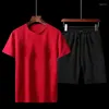 Survêtements masculins T-shirts décontractés Summer Shorts 2pcs Fashion Male Male à manches courtes rapides Dry Solid Fitness Sports Tees