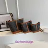 Fabrika Outlet Toptan Selinss Tote Çanta Satılık Kadınlar 2024 Yeni Banliyö Moda Dokusu Orijinal Logo ile Batılı Batı ile Büyük Kapasiteli Crossbody Çanta PHA1