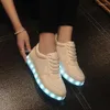 Chaussures décontractées taille 46 Charger USB Sneakers brillant femme a conduit des pantoufles unisexes Lumineuses dames respirantes