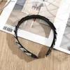 Headbands Luxury Baroque Full Rhinestone Cross Headband Fashion Hair Accessories Women Crystal Shiny Hairbands bezel Hair Hoop Headwear Y240417