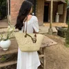 Designer Anagram Basket Bag Iraca Palm Stroh Summer Beach Bags Tasche Designer Hand gewebter Raffias Shoudler -Tasche Regenbogen Handtasche Damen Reisen Outdoor -Reisetasche