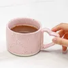 Tagne coreane in tazza di ceramica tazza per la colazione di farina d'avena tazza rosa manico a forma di tazza tazza tazza per le tazze per uffice di San Valentino regali 240417