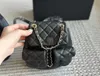 2024 Nouveau Luxury Fashion Design Femme Classic Trawstring Backpack Adjustable Sprle Ajustement Sac à bandoulière tout-en-un