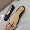 Designer ballet flats Tabi shoes ballerina flat luxury dress shoes mm 6ss women split toe mules loafers rubber heels lambskin silk ladies casual shoe black with box