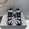 2023 NEW BELENCIAGA SHOES 7.0ランナーの古いカップル太い靴底昇格スポーツジョギングパパの靴