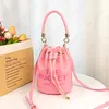 Sac de créateur Le sac de seau Sacs de soirée Sacs d'épaule Femmes Sac à main épaule sacs de fourgonnettes de créateur célèbre Cross Body Wholesale Rossing DrawString 897879