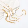 Braccialetti di fascino Bracciale multistrato a catena di metallo fresco per le donne combinazioni abiti alla moda di nicchia di nicchia design gioielli