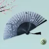 Dekorative Figuren Vintage Handheld Fan eleganter chinesischer Stil Bambus -Handfans für Frauen Blumenmuster Klappkirche