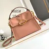 Nouveau cuivre Vlogoo Gold Designer Hardware grand sac Cowhide 2024 Button sac à main Femme Metal Valens Sacs polyvalents Capacité des épaules