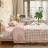 Capa de edredão nórdica Conjunto com colcha de colcha travesseiro de luxo para roupas de cama de roupa de cama de cama de cama de cama de cama de cama de cama de cama 240417
