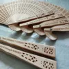 Personalisierte maßgeschneiderte hölzerne Fan Hochzeit bevorzugt Geschenke Sandelholz Handparty Dekoration 20 cm Holzklapper 240407