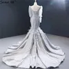 Sukienki imprezowe Dubai Gray Luksusowe długie rękawie Prom V-Neck Feathers Freading Glitter Gowns 2024 Serene Hill HM66952