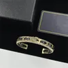 Designer Bangle Opening LS Armelets smycken Kvinnlig kvinna Charm Armband Man Letter C Cuff Gift 43267