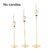 Kerzenhalter 3pcs Taper Halter Tischplatte Eisen Candlestick Requisiten Wohnzimmer Wohnkultur Einfacher europäischer Stil exquisite Hochzeitsfeier