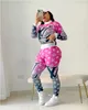 Nouveau style concepteur de luxe Femmes Two Piece Tenifits Femme's Tracksuit Summer New Outdoor Fashion Fashion Digital Imprimé Short Shorts à manches