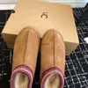 Tartz Slipperstazz Slippers 클래식 머스타드 씨앗 울트라 미니 플랫폼 부츠에 Les 몸집이 스웨이드 및 양모 블렌드 겨울 디자이너 부츠에 미끄러짐