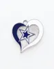 American Football Heart Dangle Charms Cowboy och andra lag Style DIY Pendant Armband Halsbandörhängen smycken Tillbehör372923825664