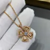 Designer Bvlgarys925 Bijoux Bulgarie Bulgarie 925 Sterling Silver Treasure Full Diamond Brilliant Flower Collier plaqué avec une fleur de moulin à vent en or 18 carats