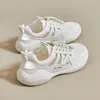 Casual Shoes Sports Woman Summer 2024 W płaskich trampkach Kobiety oddychające do biegania butów tenisowych